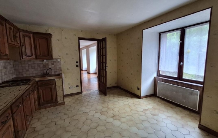 Maison LIVET-ET-GAVET (38220)  145 m2 259 000 € 