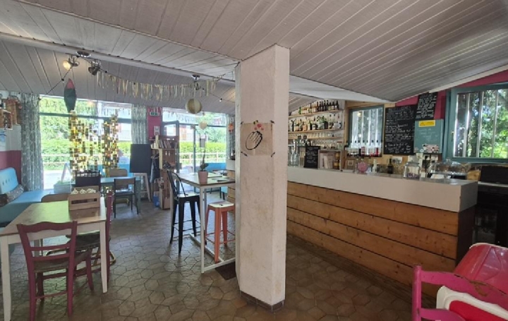 Local commercial ALLEMOND (38114)  69 m2 155 000 € 
