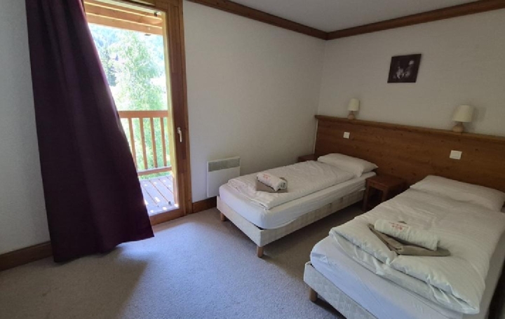 Maison OZ (38114)  436 m2 2 100 000 € 