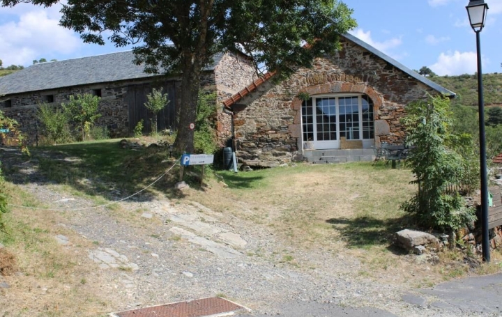 Réseau Immo-diffusion : Maison  LAURIE  173 m2 219 500 € 