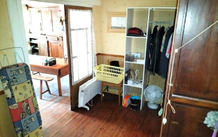 Maison VALUEJOLS (15300)  73 m2 57 000 € 