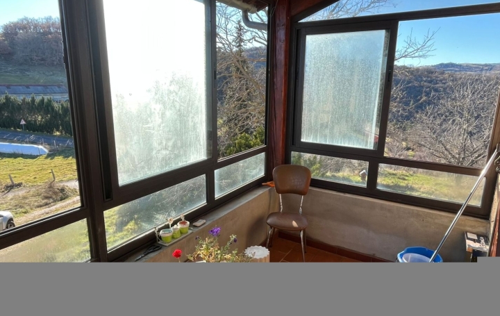 Maison BLESLE (43450)  91 m2 152 500 € 