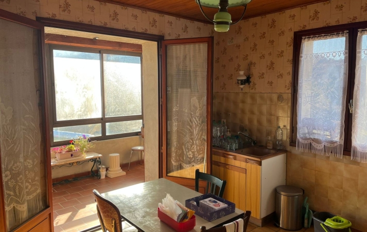 Maison BLESLE (43450)  91 m2 152 500 € 