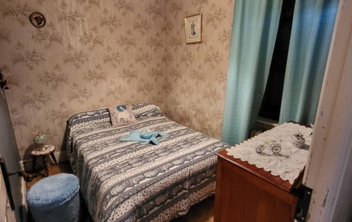 Maison PEYRUSSE (15170)  155 m2 95 500 € 