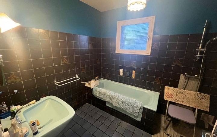 Maison ISSOIRE (63500)  122 m2 212 000 € 