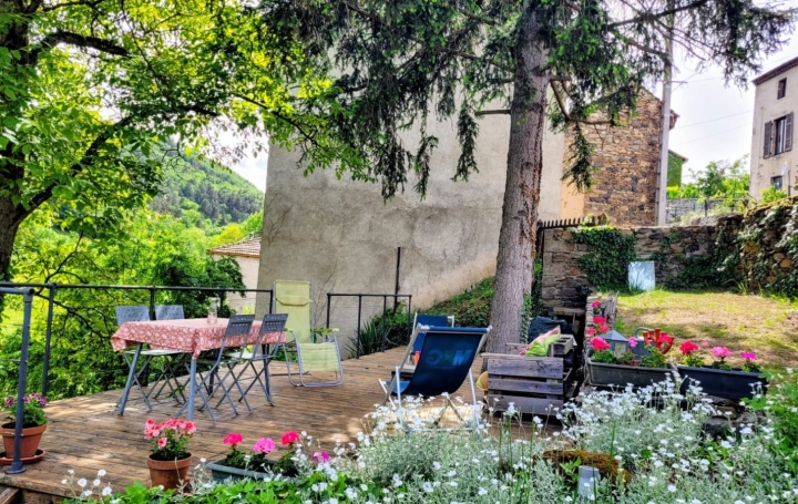 Maison AURIAC-L'EGLISE (15500)  102 m2 85 600 € 
