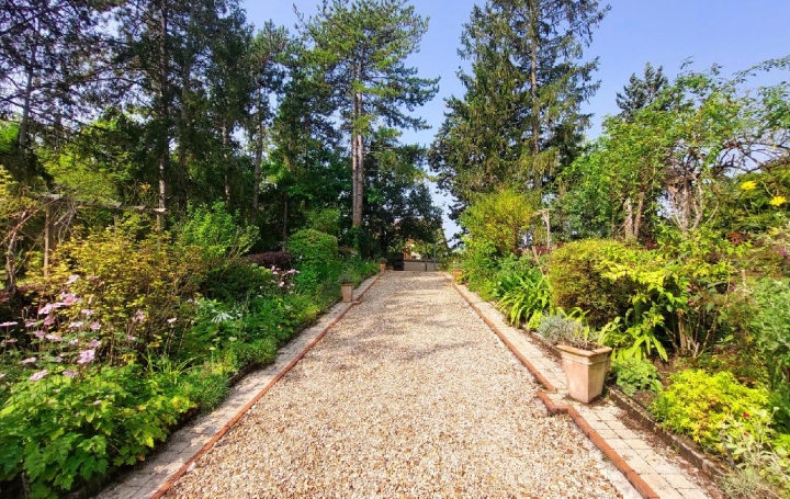 Maison PONT-SUR-YONNE (89140)  78 m2 195 000 € 