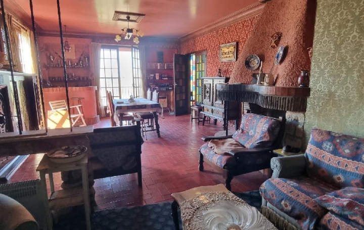 Maison VILLEBLEVIN (89340)  164 m2 133 000 € 