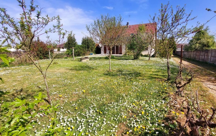 Maison CHAMPIGNY (89340)  145 m2 413 000 € 