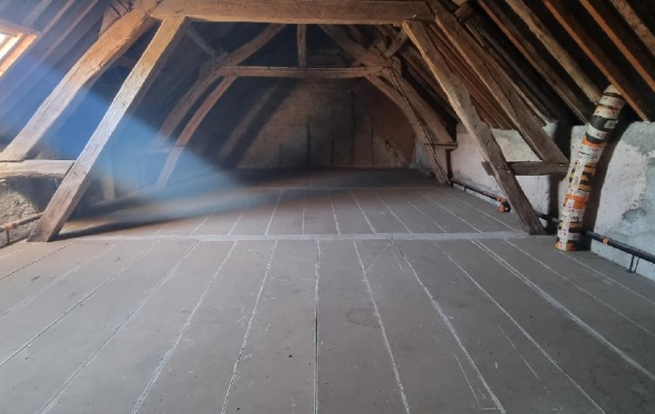 Maison LIXY (89140)  70 m2 128 000 € 