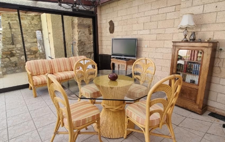 Maison VILLEMANOCHE (89140)  105 m2 163 000 € 