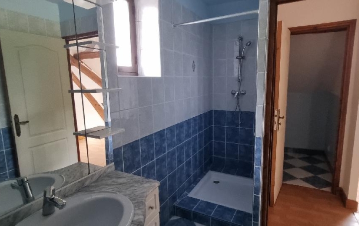 Maison CHAMPIGNY (89340)  62 m2 82 000 € 