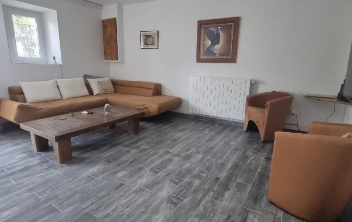 Maison SAINT-SEROTIN (89140)  116 m2 180 000 € 