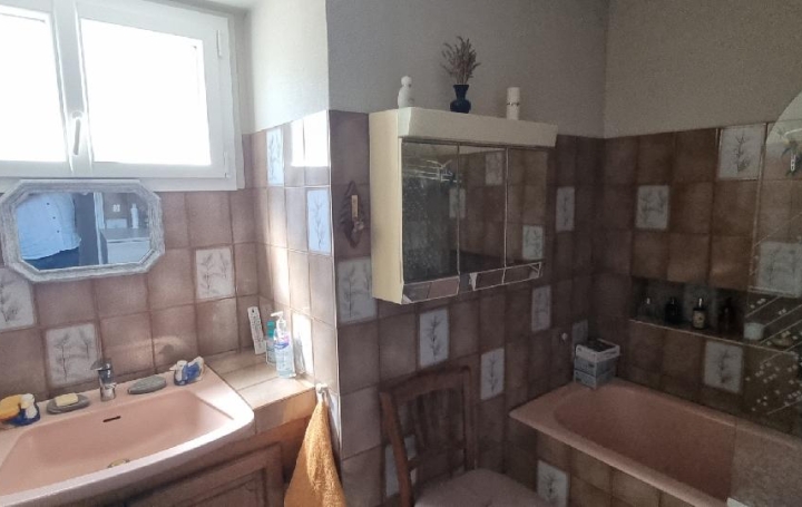 Maison LIXY (89140)  78 m2 127 000 € 