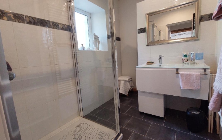 Maison MICHERY (89140)  103 m2 182 000 € 