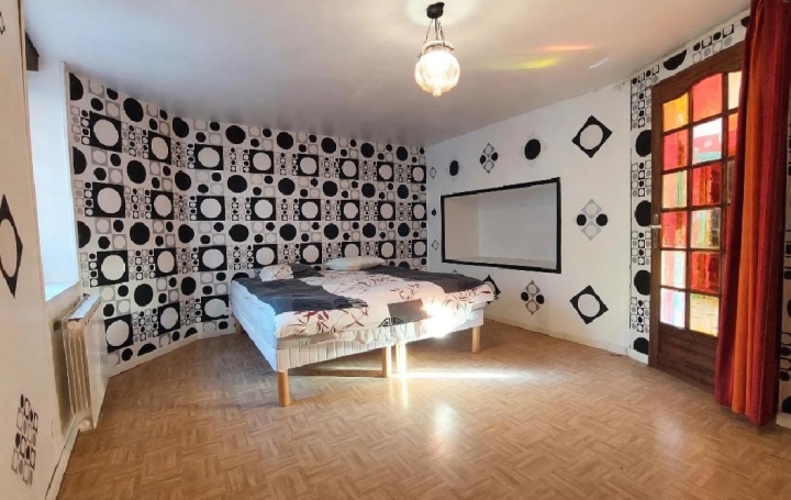 Maison PONT-SUR-YONNE (89140)  144 m2 102 500 € 