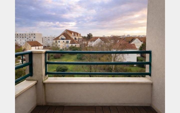 3 Pièces LIMEIL-BREVANNES (94450)  81 m2 1 300 € 