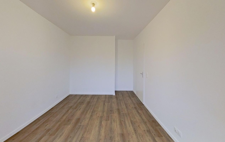 2 Pièces MONTLHERY (91310)  43 m2 990 € 