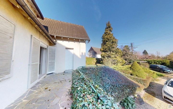 Réseau Immo-diffusion : Maison  FAREMOUTIERS  149 m2 250 000 € 