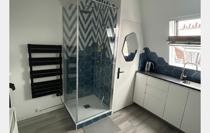 Studio PARIS (75015)  10 m2 124 000 € 