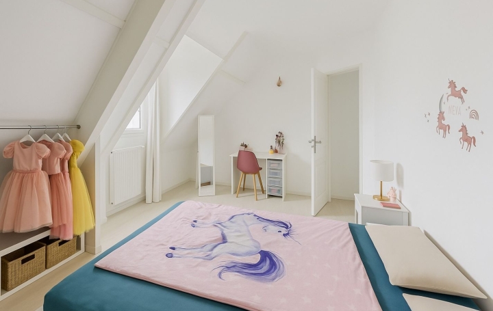 Maison SUCY-EN-BRIE (94370)  182 m2 590 000 € 