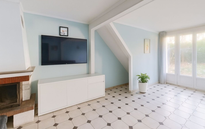 Maison PONTAULT-COMBAULT (77340)  151 m2 350 000 € 