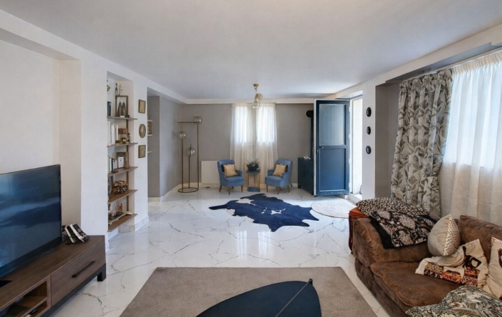 Maison CLAYE-SOUILLY (77410)  171 m2 498 000 € 