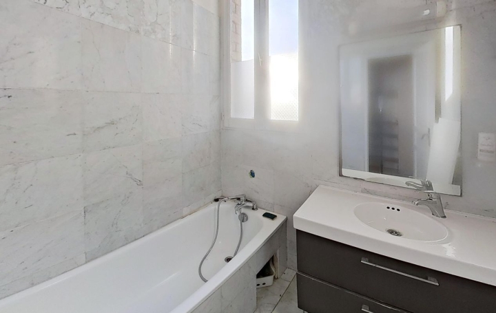 3 Pièces NOGENT-SUR-MARNE (94130)  64 m2 240 000 € 