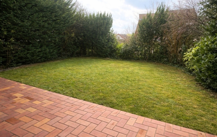 Maison DRAVEIL (91210)  167 m2 399 500 € 