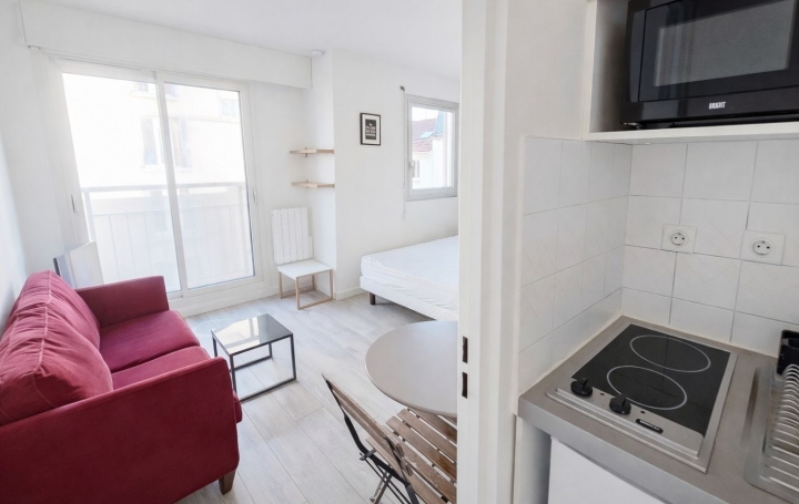 Studio PARIS (75015)  20 m2 256 000 € 