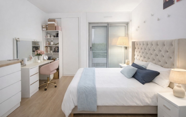 2 Pièces ROSNY-SOUS-BOIS (93110)  53 m2 220 000 € 