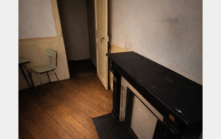 Studio PARIS (75015)  21 m2 210 000 € 