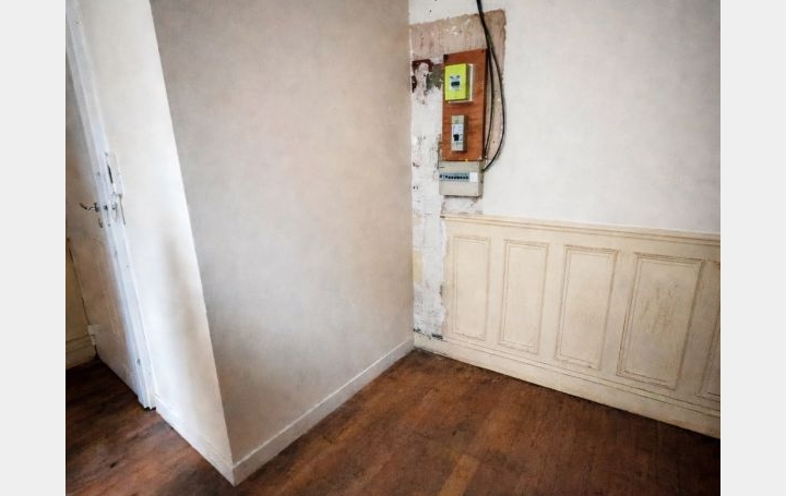 Studio PARIS (75015)  21 m2 210 000 € 