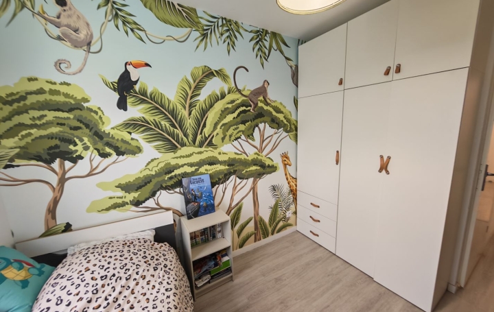 4 Pièces VINCENNES (94300)  81 m2 575 000 € 