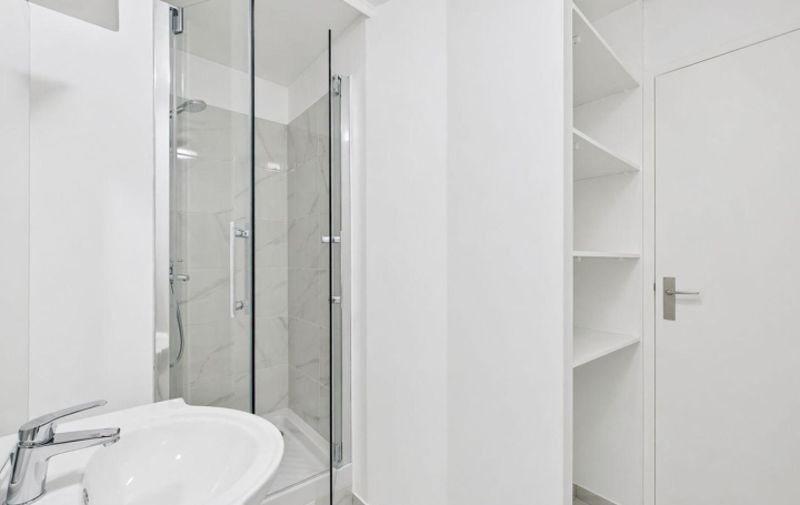 4 Pièces VITRY-SUR-SEINE (94400)  62 m2 200 000 € 