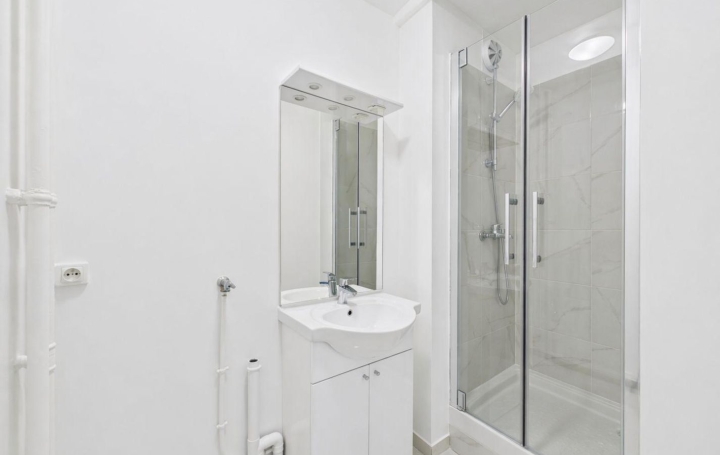 4 Pièces VITRY-SUR-SEINE (94400)  62 m2 200 000 € 