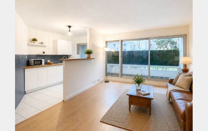 2 Pièces ROSNY-SOUS-BOIS (93110)  53 m2 200 000 € 