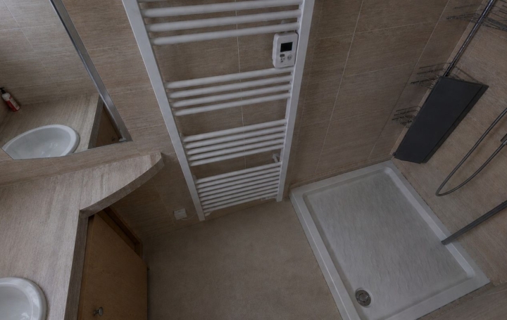 Studio PARIS (75020)  22 m2 195 000 € 