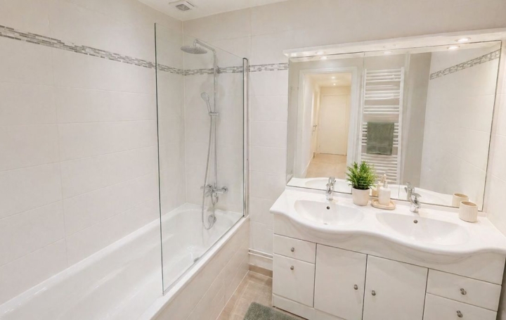 5 Pièces BOULOGNE-BILLANCOURT (92100)  116 m2 820 000 € 