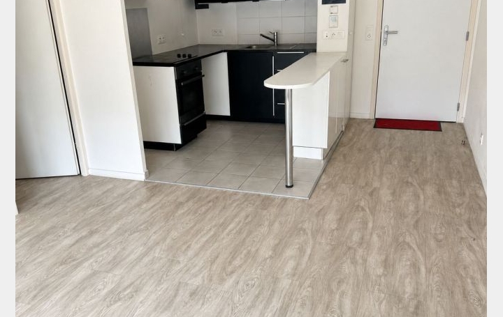 2 Pièces FLEURY-MEROGIS (91700)  39 m2 110 000 € 