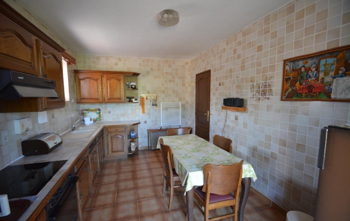 Maison THUIR (66300)  150 m2 605 000 € 