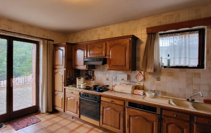 Maison THUIR (66300)  150 m2 755 000 € 