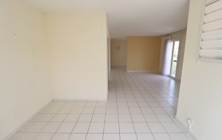 4 Pièces PERPIGNAN (66000)  87 m2 149 500 € 