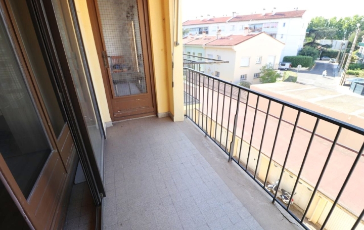 4 Pièces PERPIGNAN (66000)  99 m2 164 000 € 