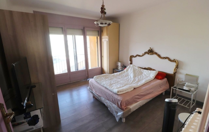 4 Pièces PERPIGNAN (66000)  99 m2 164 000 € 