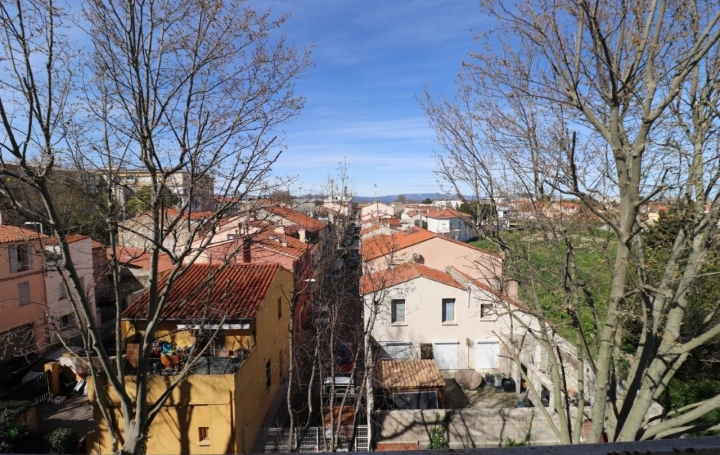 3 Pièces PERPIGNAN (66000)  62 m2 60 000 € 