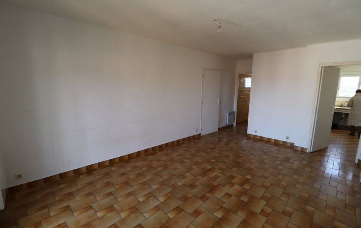 3 Pièces PERPIGNAN (66000)  62 m2 60 000 € 
