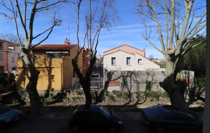 3 Pièces PERPIGNAN (66000)  62 m2 60 000 € 