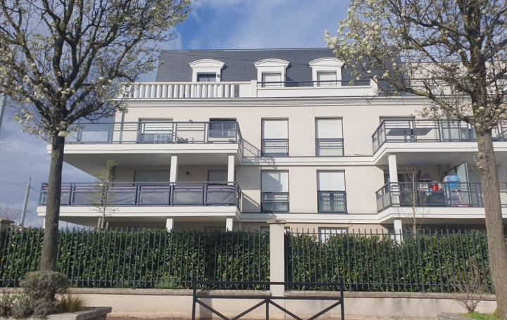 Appartement SURESNES (92150) 82 m<sup>2</sup> 690 000 € 