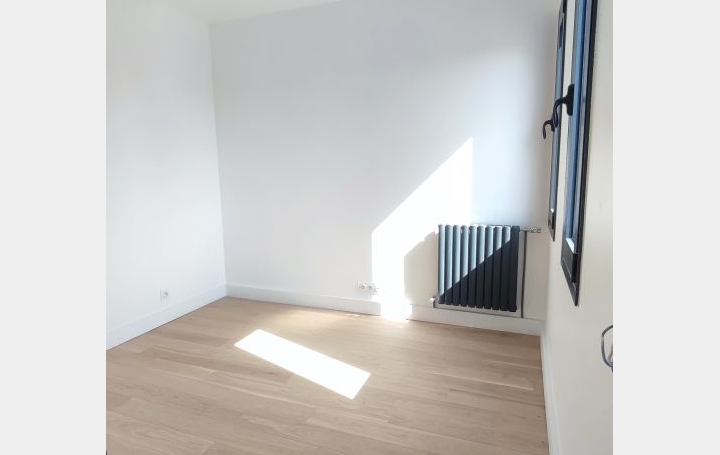 2 Pièces PARIS (75019)  42 m2 394 390 € 